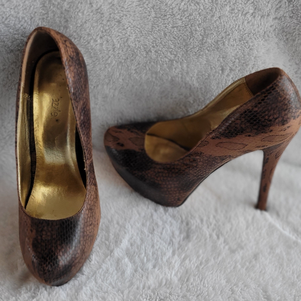 Brown Snakeskin Pumps